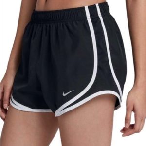 Nike girls shorts